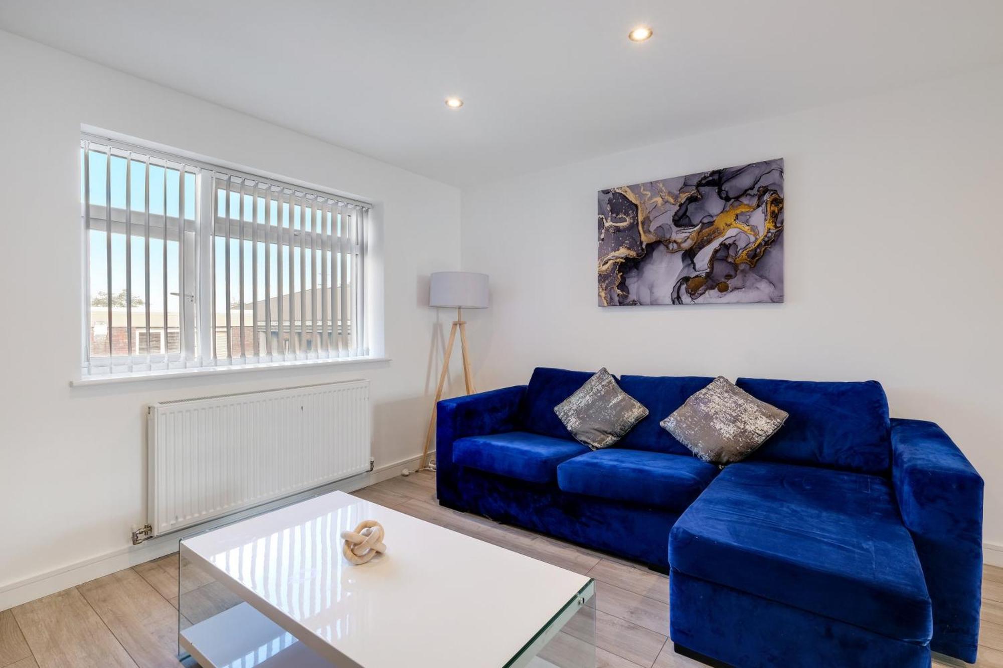 St Martins 2 Bedroom Apartments In Ruislip By 360 Stays Exterior photo